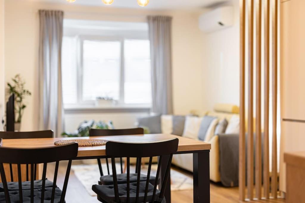 Bnb Slovakia Nivy Bliss Retreat 布拉迪斯拉发 外观 照片